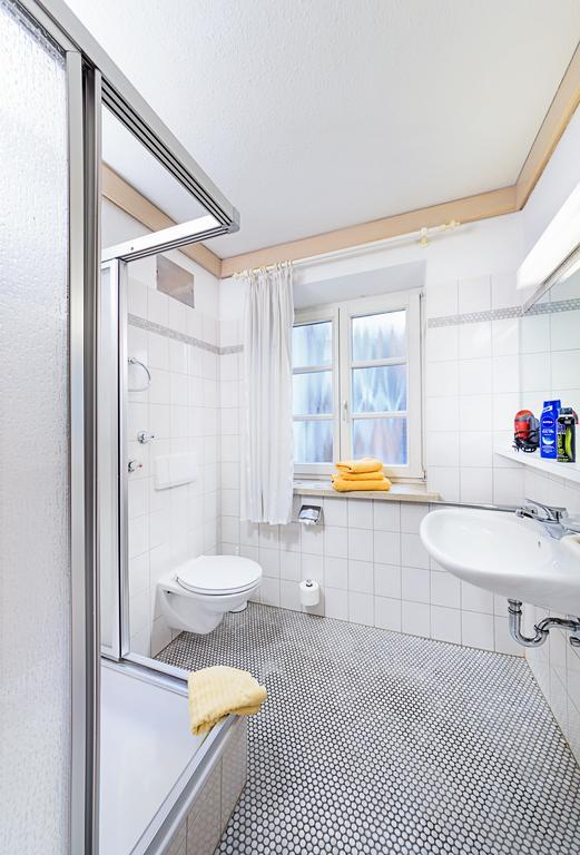 Hotel Garni Zur Laute מינדלהיים מראה חיצוני תמונה